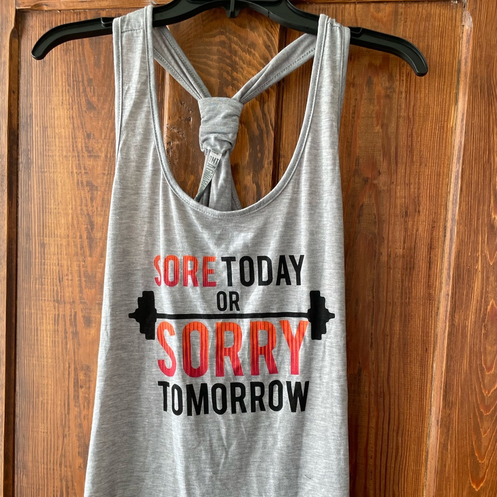 NWT OMT Athletic Gray Sore Today Top L